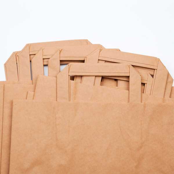 10 façons d'organiser et de stocker des sacs en papier