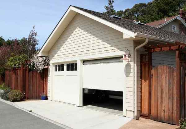 3 corrects pour une porte de garage qui ne fermera pas