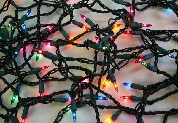 3 correcciones para luces navideñas enredadas