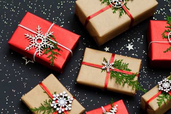 7 conseils pour un emballage cadeau rapide (pas de sac cadeau requis)