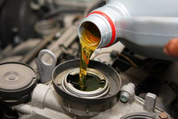 Una guía útil para los diferentes tipos de aceite de motor