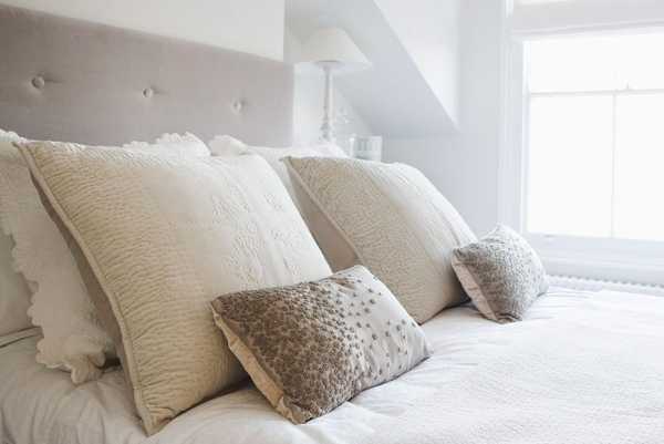 Los mejores arreglos de almohada para cualquier cama