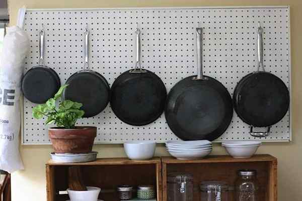 Rádio Bob Vila Instalando Pegboard Versátil