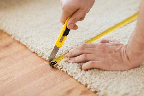 Bob Vila Radio Top Top pour couper le tapis