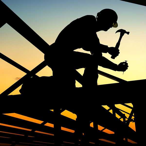 Los números de empleo de la construcción continúan deslizándose en junio