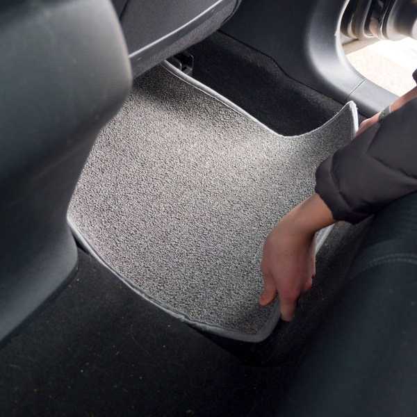 Tapis de voiture de bricolage