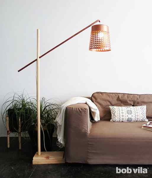 DIY LITE Un lampadaire moderne avec une teinte la plus inhabituelle