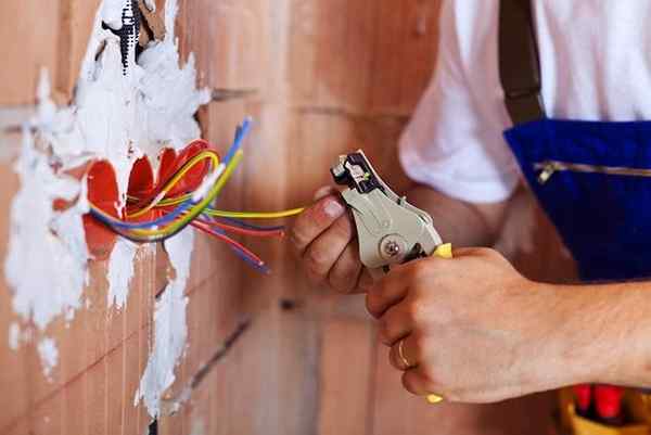 Eletricistas 5 razões pelas quais a Home Depot merece outra aparência