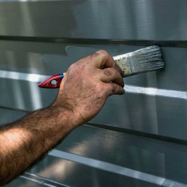 Trouvez la meilleure peinture de porte de garage pour votre maison