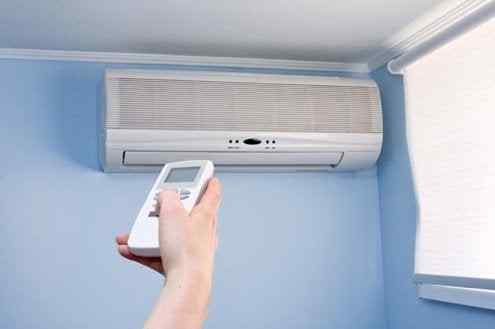 Pergi ductless dengan pompa panas mini-split