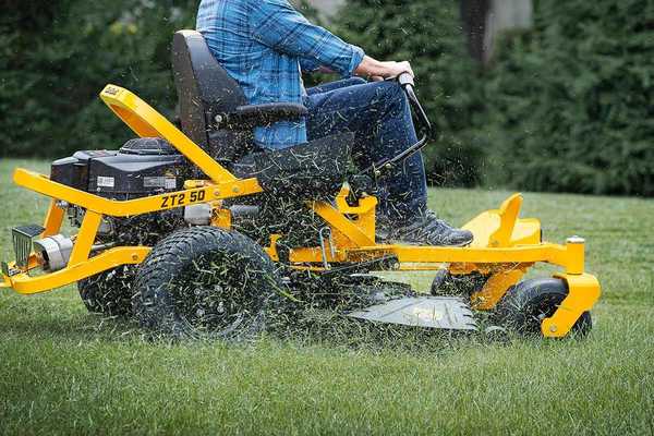 J'ai des hectares? C'est pourquoi vous avez besoin d'une tondeuse à virage zéro