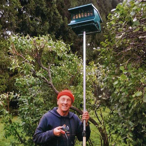 Mangeoire à oiseaux de grande hauteur