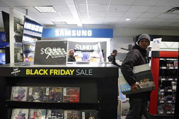 Cara mengelakkan menambah kekacauan pada Black Friday dan Cyber ​​Monday