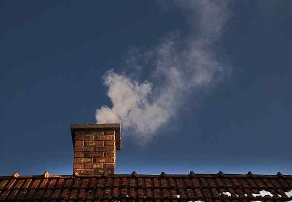 Cómo limpiar una chimenea