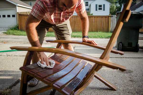 Cómo limpiar los muebles de exterior de todo tipo