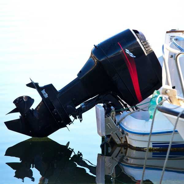 Cómo preparar su bote para el verano