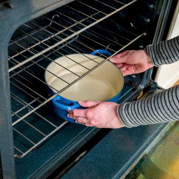 Cómo limpiar el vapor tu horno