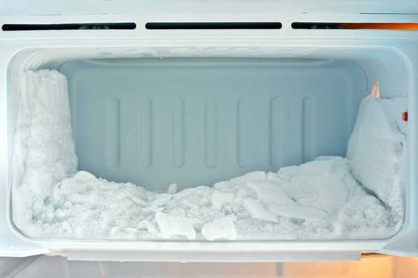 Wenn Sie Frost in Ihrem Gefrierschrank haben, bedeutet dies das, was es bedeutet