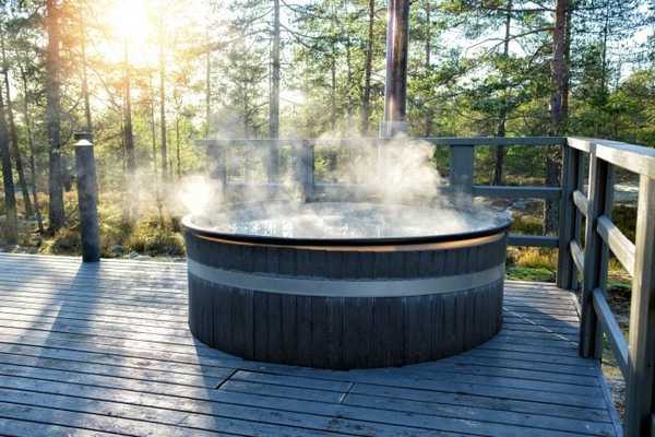 Jacuzzis vs. Bañeras de hidromasaje, ¿cuál es la diferencia??