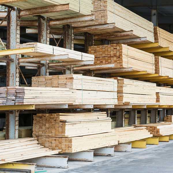 Harga kayu terus melambung karena booming bangunan Covid-19