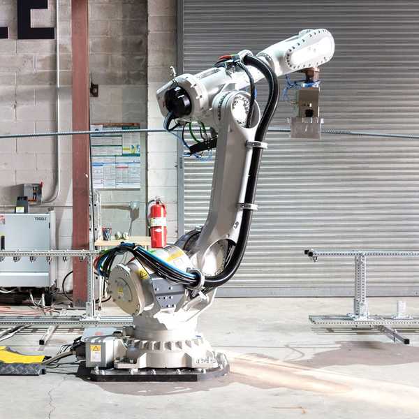 Mark Cuban invierte en robot de atar barras de refuerzo