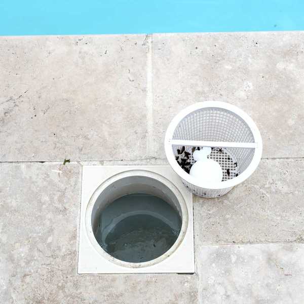 Reparación de piscinas Problemas comunes y soluciones de bricolaje