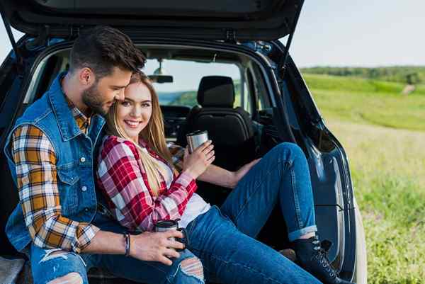 As melhores canecas de viagem para bebidas em movimento e ecologicamente corretas