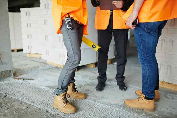 O melhor jeans de trabalho para homens e mulheres