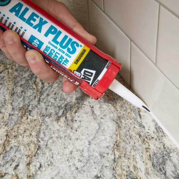 Mit dieser Caulk -Waffenspitze können Sie sauberere Linien erhalten