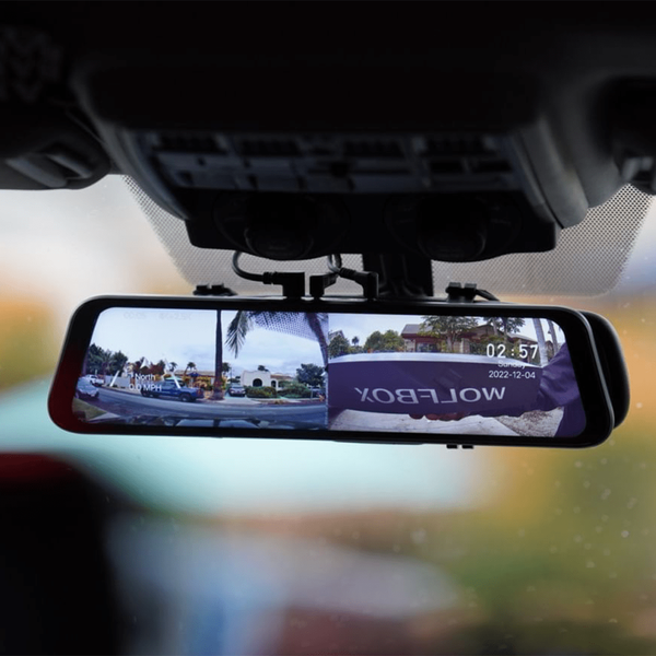 Ce gadget intelligent transforme votre miroir de voiture en came de tableau de bord