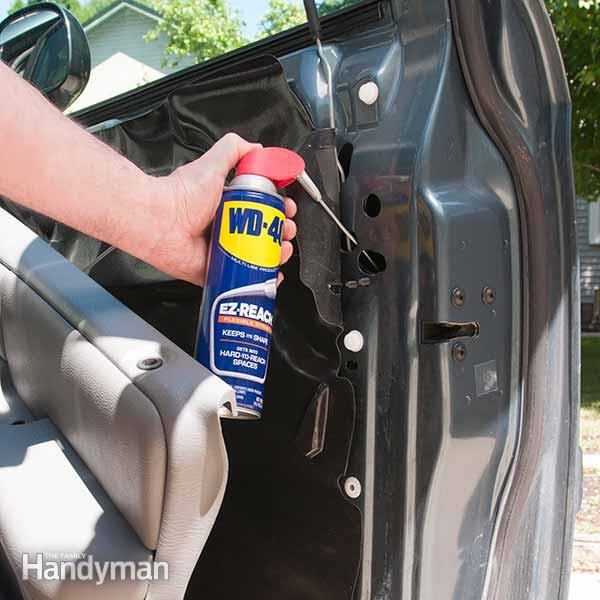 WD-40 EZ-REACH ™ peut gérer n'importe quel travail