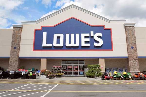 Pourquoi devriez-vous consulter la vente de fournisseurs de Lowe