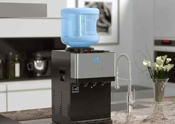 Los mejores dispensadores de agua de encimera para su cocina