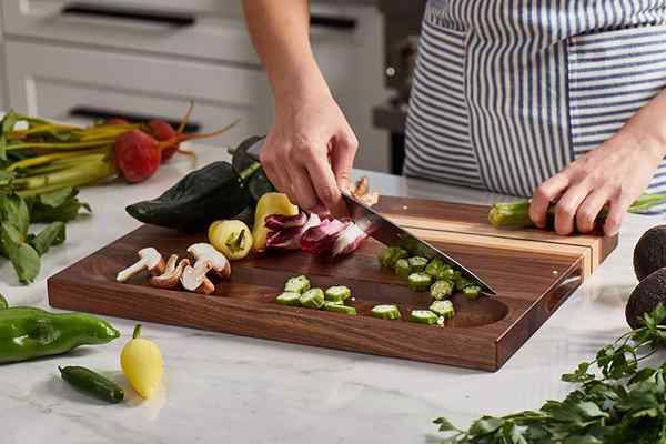 Die besten Schneidebretter für Fleisch und Geflügel