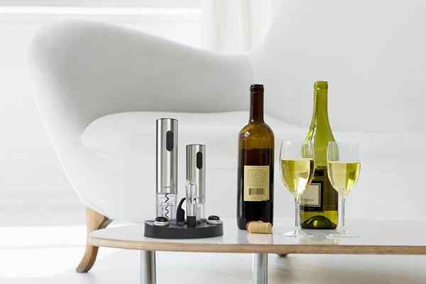 Los mejores abridores de vinos eléctricos para su bar de casa