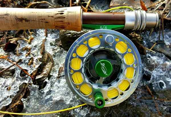 As melhores linhas de pesca para cambalear em uma captura