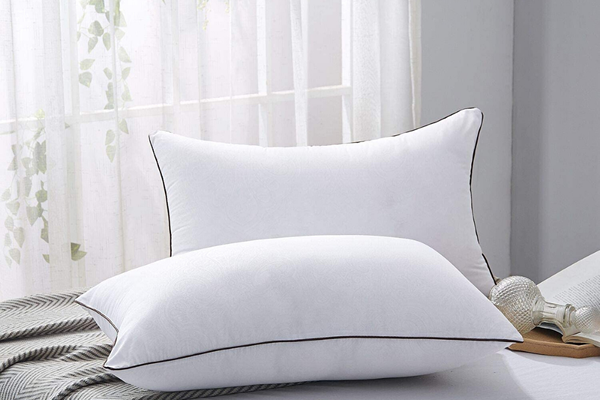 Bantal hypoallergenic terbaik untuk tidur nyenyak