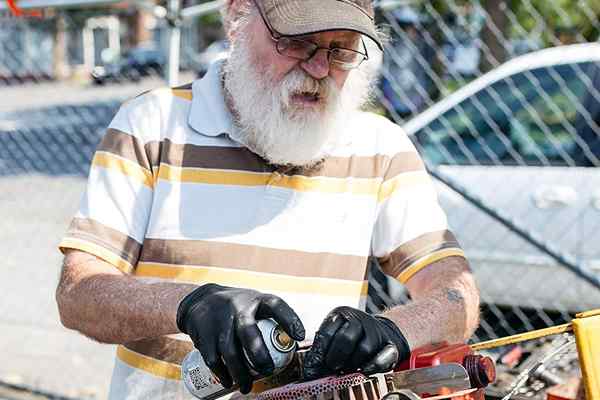 Les meilleurs gants mécaniciens pour les réparations automobiles