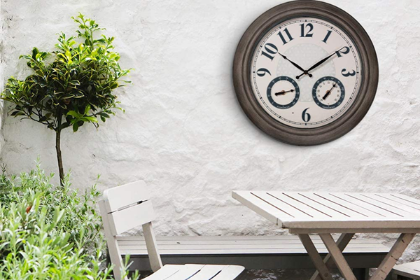 La meilleure horloge extérieure à ajouter à votre terrasse