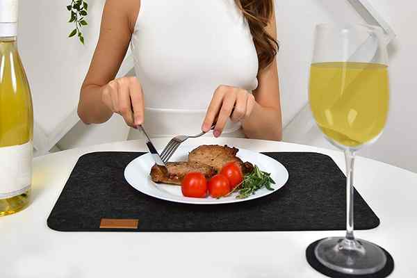 Los mejores manteles individuales para proteger sus muebles de comedor con estilo