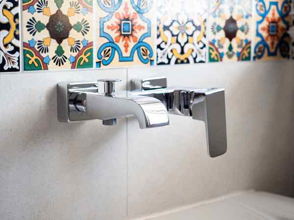 12 ideas de remodelación de baño con un presupuesto