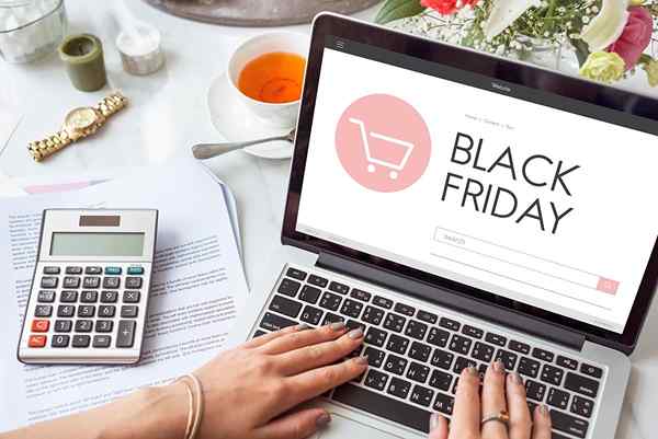 Harga slashes Macy sehingga 75 peratus untuk Black Friday-dan kami mendapati 20 tawaran terbaik