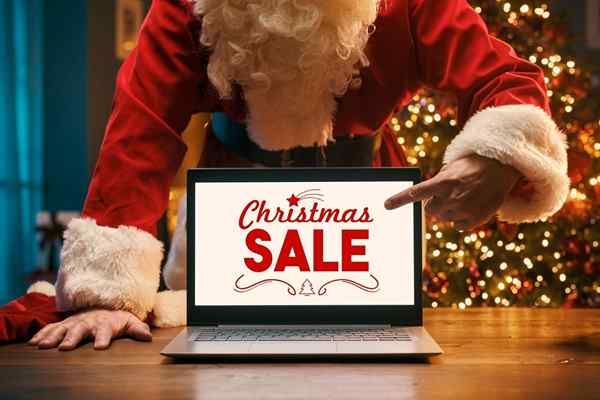 Les meilleures ventes de Noël et les offres de 2021 économisent de gros sur Amazon, Wayfair, et plus