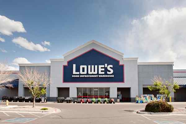 Kesepakatan Black Friday Lowe's Best 2023 memangkas harga di Frigidaire, Whirlpool, Irobot, dan banyak lagi