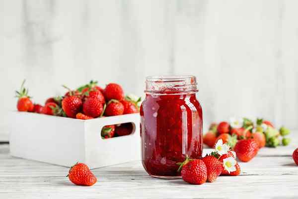 6 Arten von Beeren, die in Behältern leicht zu wachsen sind