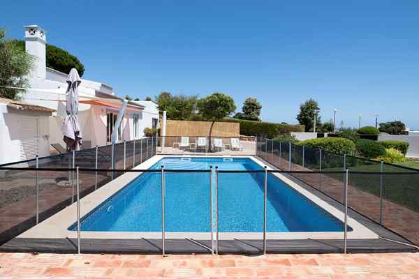 Quanto custa uma cerca de piscina?