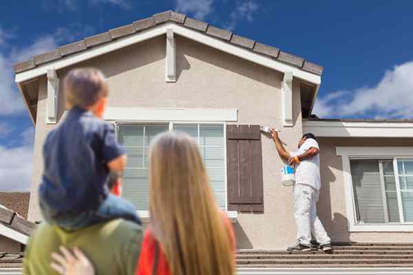 Résolu! Devrais-je peindre ma maison avant de la vendre?