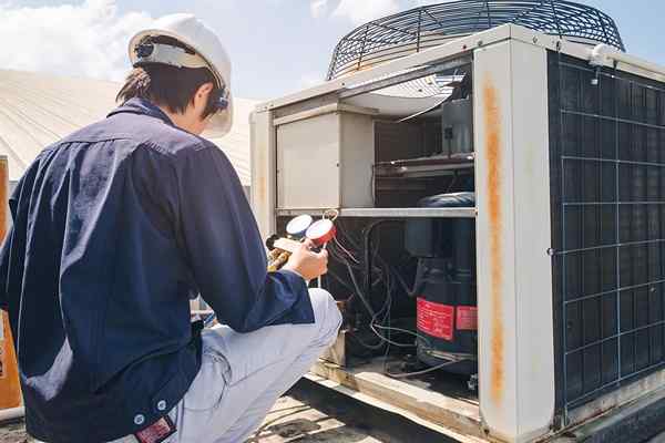 Les meilleurs programmes de certification HVAC en ligne de 2023