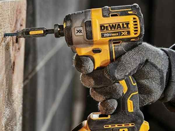 Narzędzia dewalt są do 65% zniżki w sprzedaży Amazon Prime Early Access