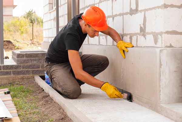 Berapa biaya waterproofing basement? Panduan Penganggaran Penyegelan Basement